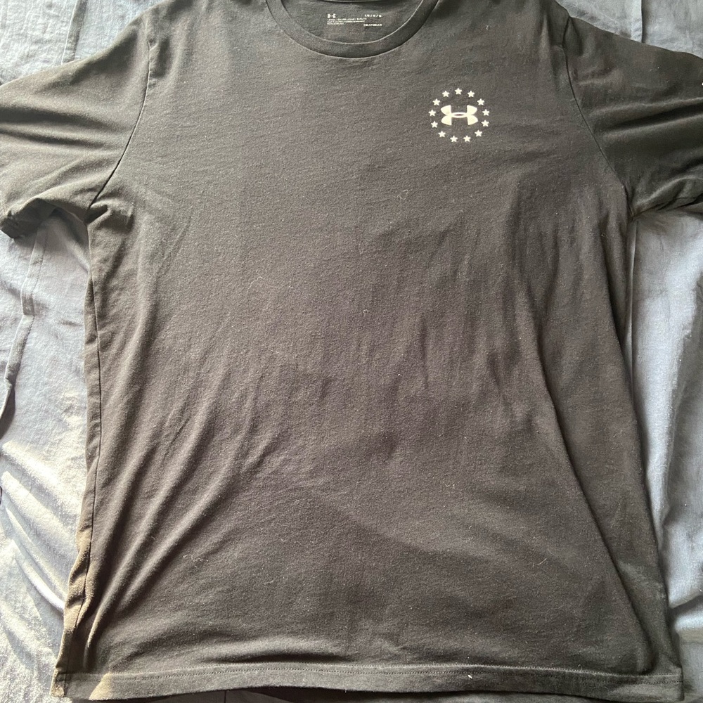 Under Armour T-shirt